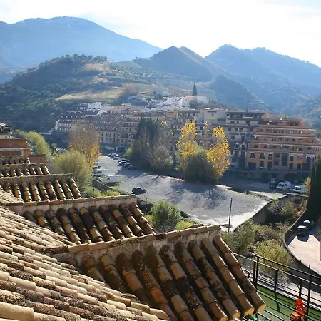 Hotel Rural Huerta Del Laurel 2*