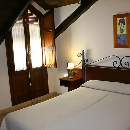 Hotel Rural Huerta Del Laurel